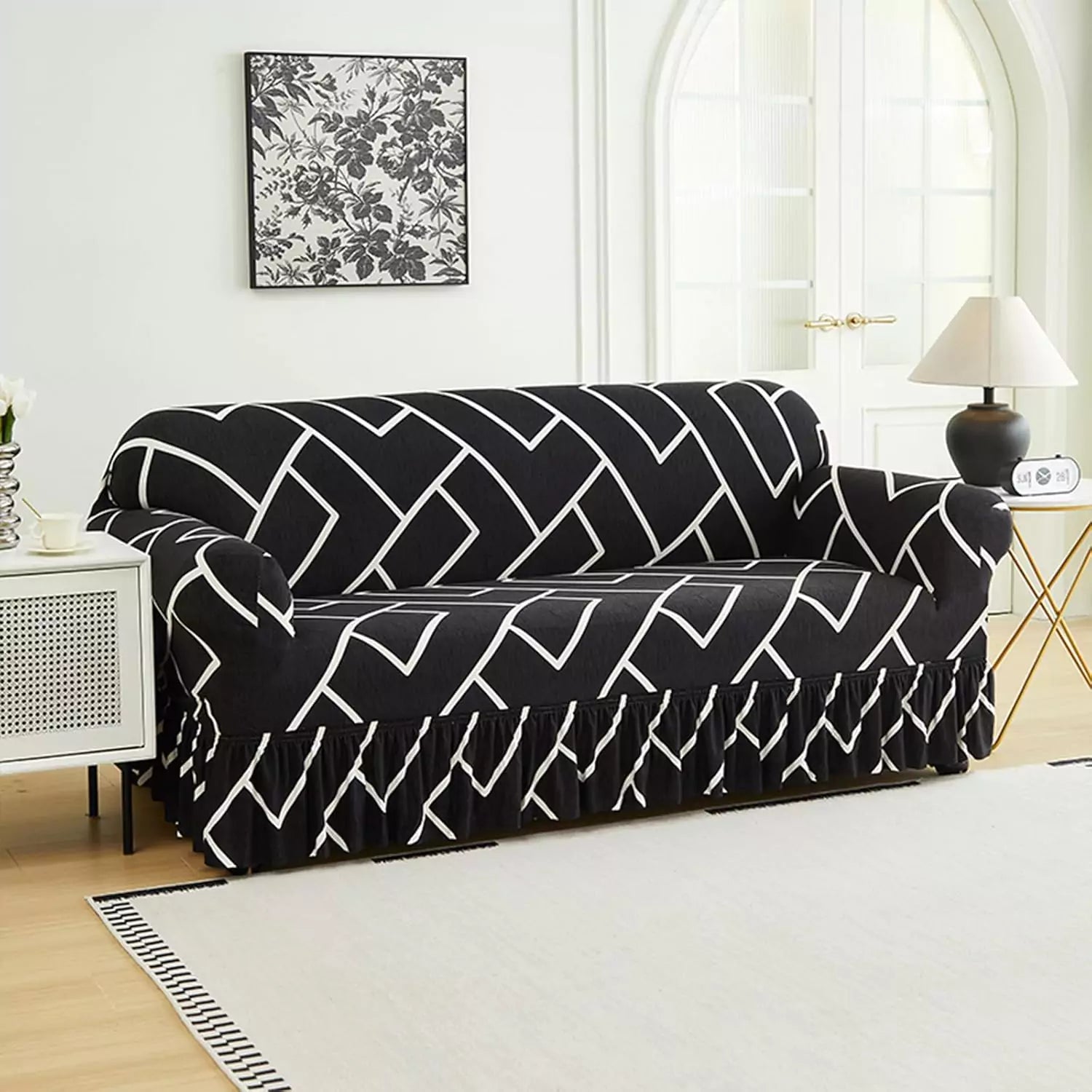 Capa Decorativa de Sofá com Saia Moderna Ajustável Universal - Labirinto Preto lar da ana