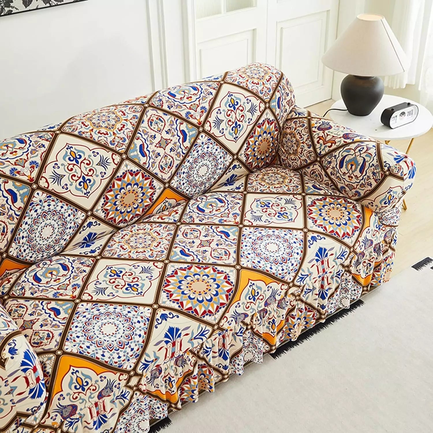 Capa Decorativa de Sofá com Saia Moderna Ajustável Universal - Azulejo Lisboa lar da ana