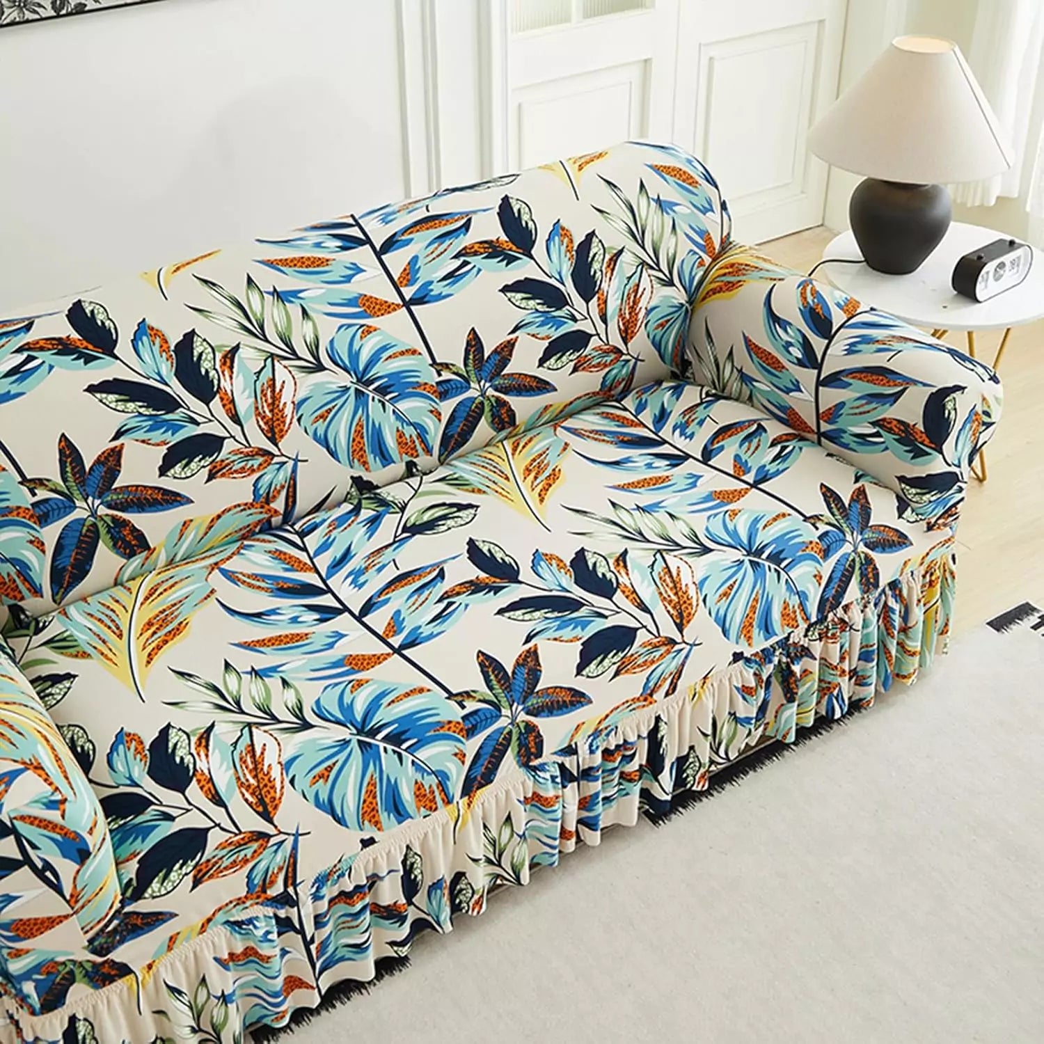 Capa Decorativa de Sofá com Saia Moderna Ajustável Universal - Jardim Tropical lar da ana