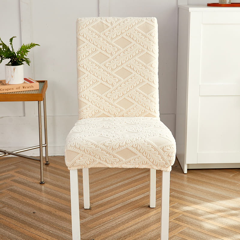 Capa Decorativa de Cadeira de Jantar em Tecido Jacquard Cruzado bege claro lar da ana