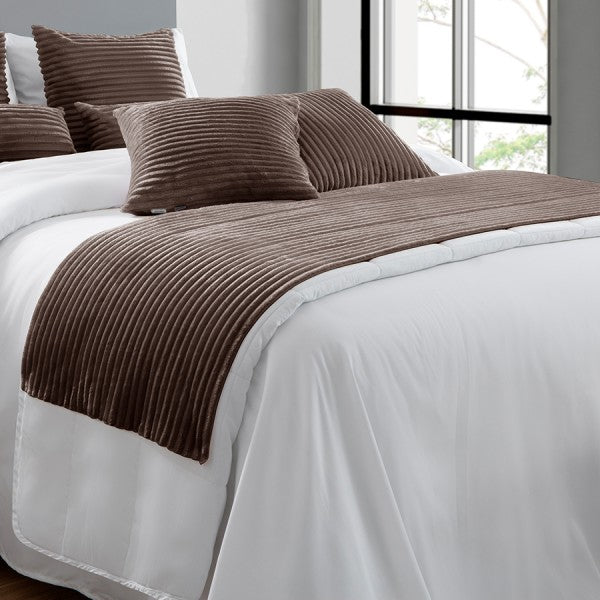 Kit Cama Posta Flanel | Peseira Luxo + 2 Capas de Almofada | Toque Aveludado & Conforto Decorativo marrom lar da ana