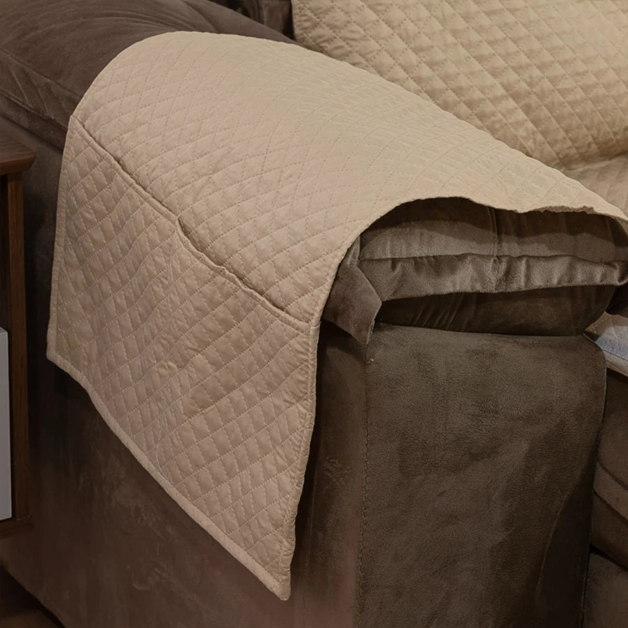 Protetor de Sofá Retrátil Impermeável Matelado com Porta-Objetos - 2 Lugares/Módulos Lar da Ana