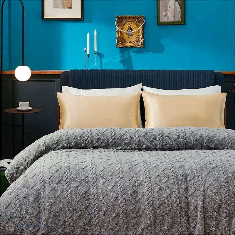 Kit Fronha de Cetim para Travesseiro - 2 Peças Champagne Lar da ana https://lardaana.com/products/kit-fronha-de-cetim-para-travesseiro-2-pecas