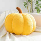 Almofada decorativa em formato de Abóbora amarelo lar da ana