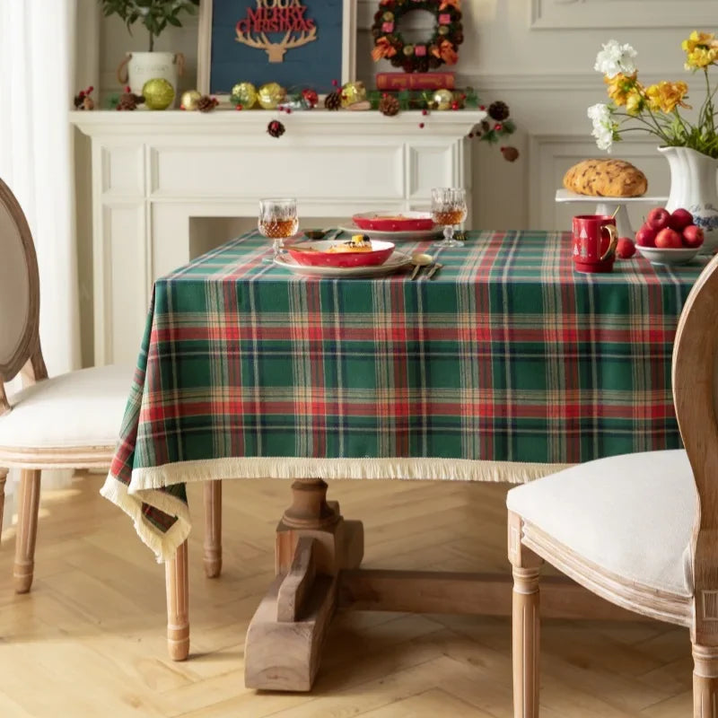 Toalha de Mesa Xadrez Natalina com Borda em Franja – Decoração de Natal Lar da Ana