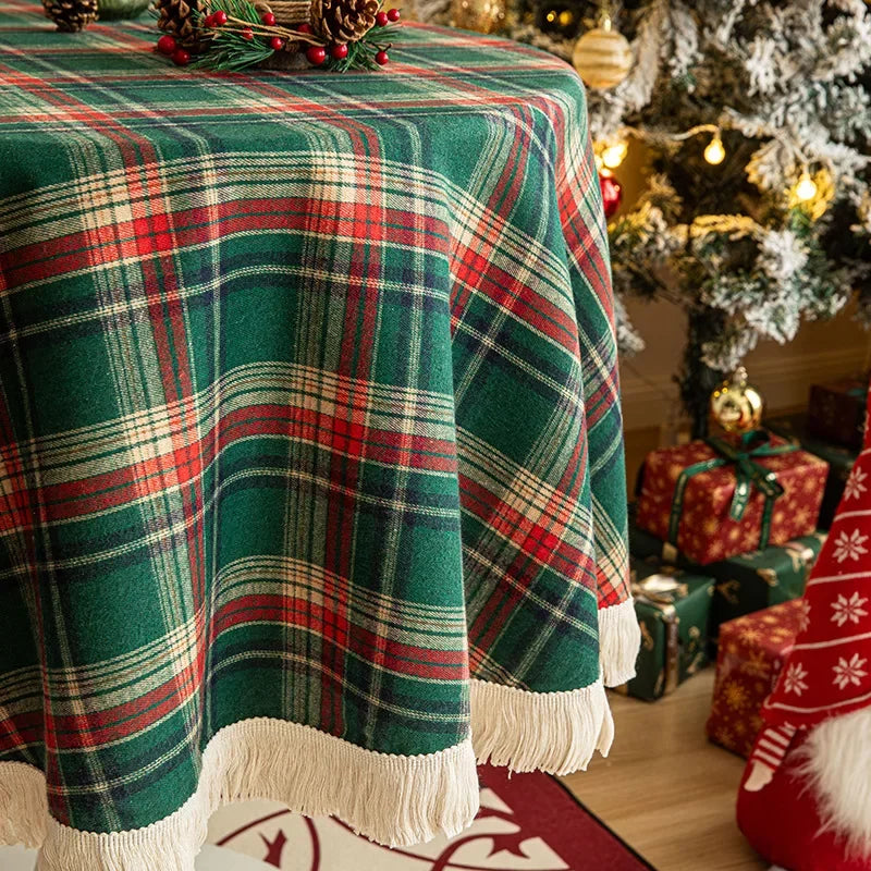 Toalha de Mesa Xadrez Natalina com Borda em Franja – Decoração de Natal Lar da Ana